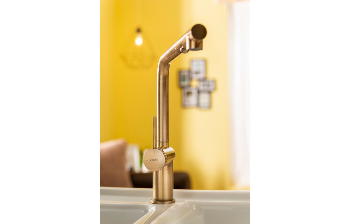 Abode Fraction Pull-Out Mixer Tap - Antique Brass - Image 5