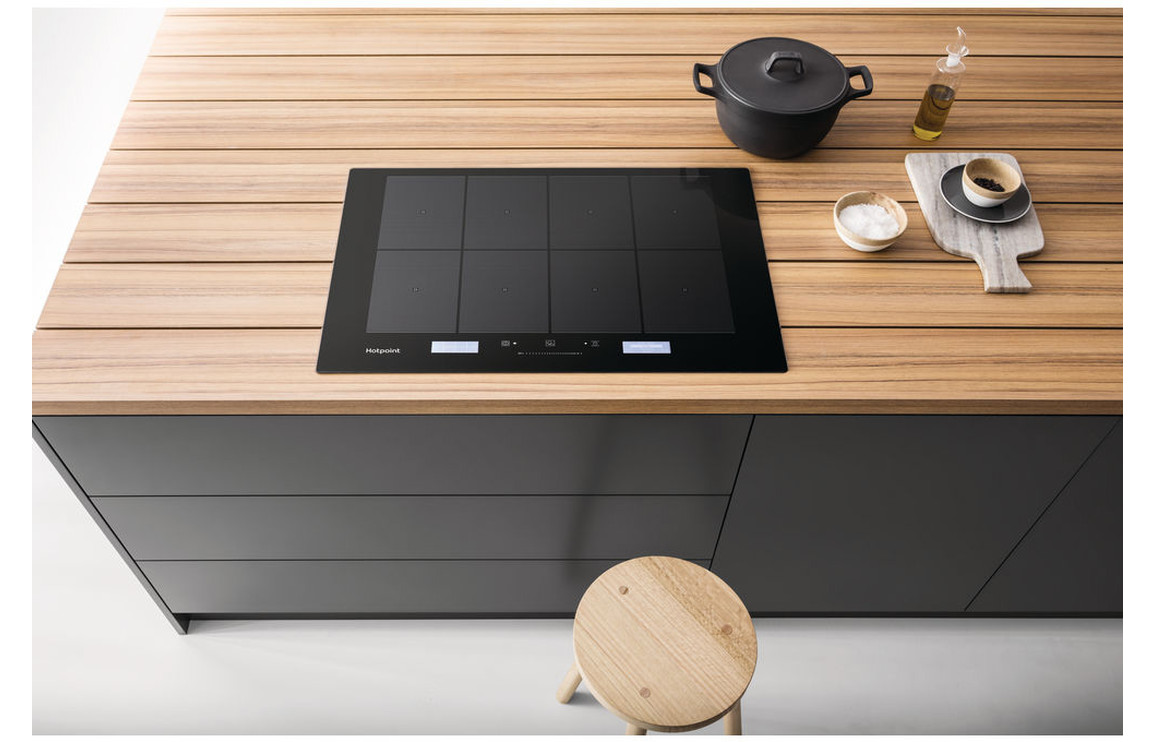 Hotpoint ACP 778 C/BA 80cm Induction Hob - Black - Image 2