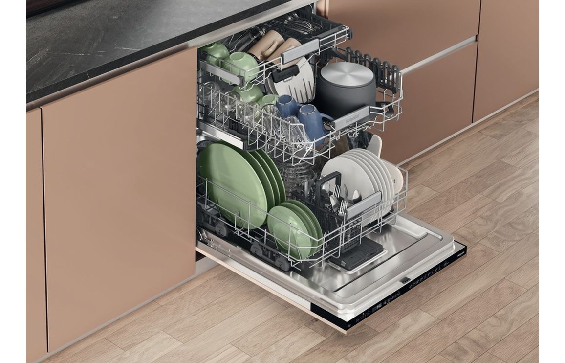Hotpoint H8I HP42 L UK F/I 14 Place Dishwasher - Image 4