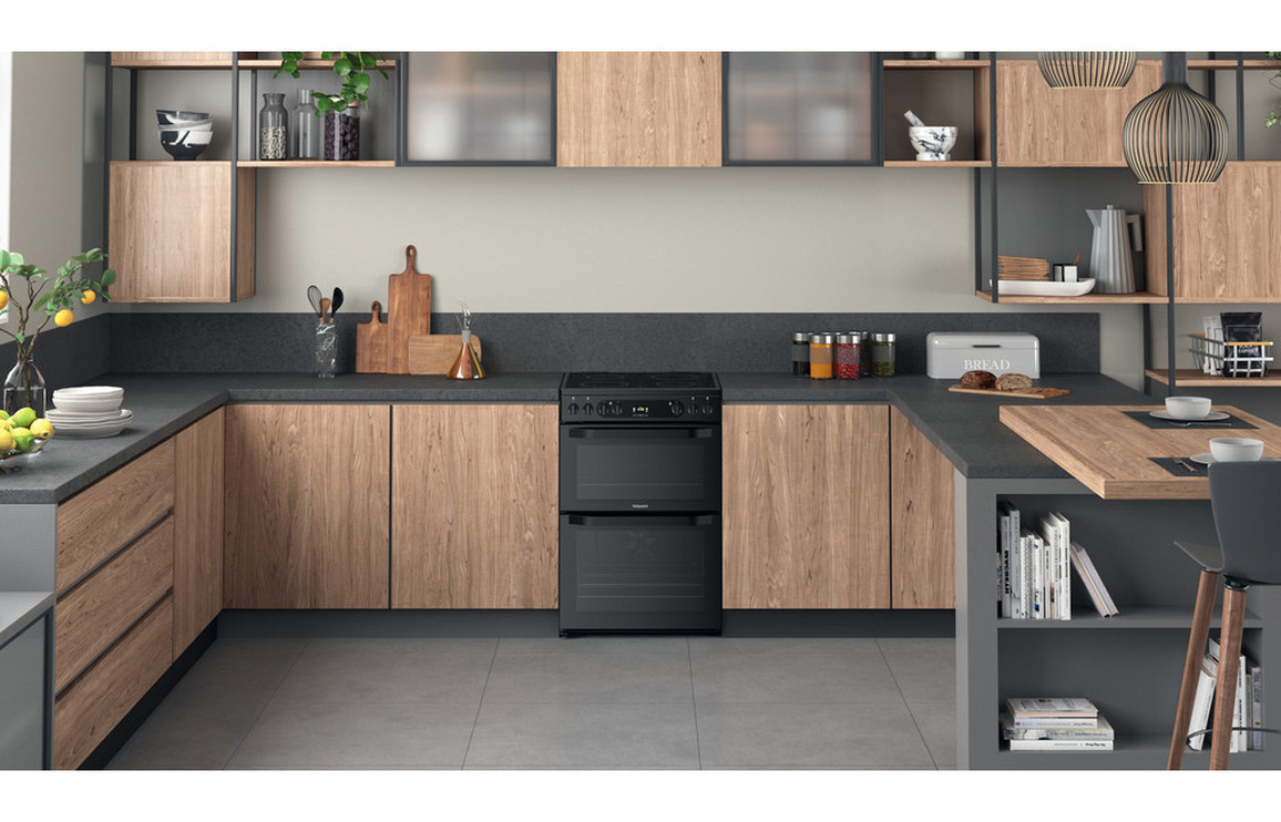 Hotpoint HDM67V92HCB/UK Electric Cooker - Black - Image 6