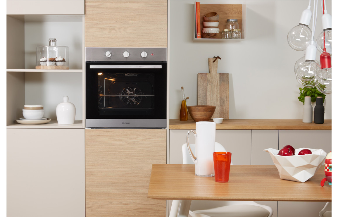 Indesit IFW 6230 IX UK Single Electric Oven - St/Steel - Image 2
