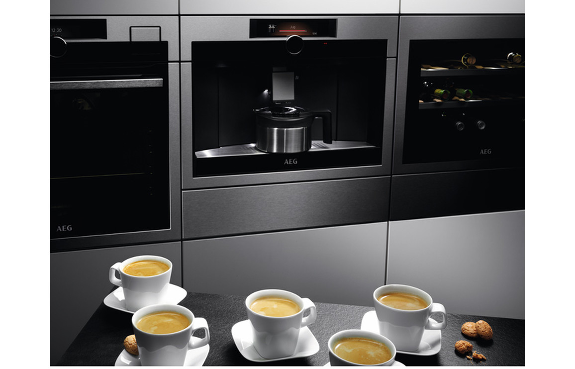 AEG KKA894500M 2.5L Coffee Machine - St/Steel - Image 8