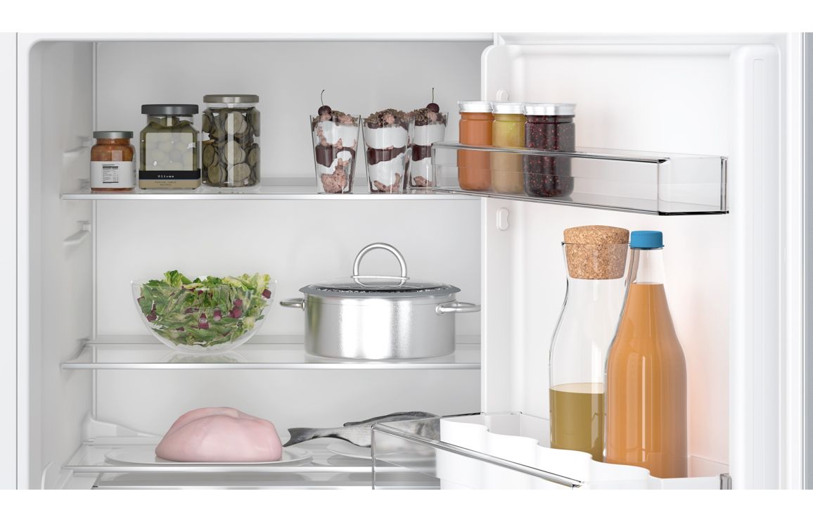 Bosch Series 4 KUR21VFE0G B/I Under Counter Larder Fridge - Image 2