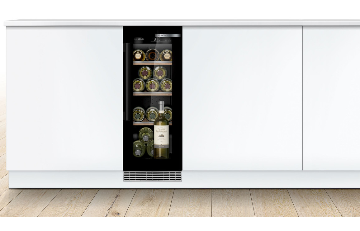Bosch Series 6 KUW20VHF0G B/I Under Counter 30cm Wine Cooler - Black - Image 3