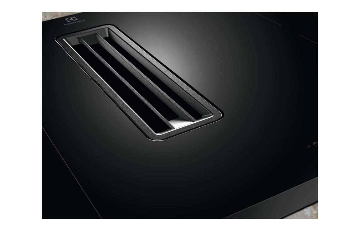 Electrolux LCC83443 80cm Venting Flex Induction Hob - Black Glass - Image 3
