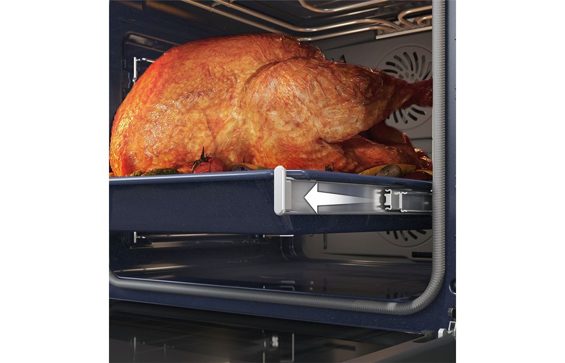 Samsung Bespoke Series 4 NV7B42503AK/U4 Oven with Dual Cook - Black Glass - Image 10