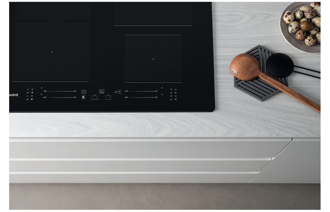 Hotpoint TS 5760F NE 60cm Induction Hob - Black - Image 3